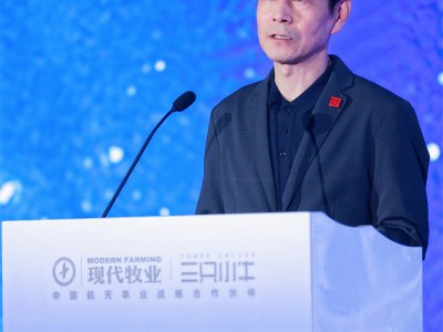 三只小牛联合航天营养天团发布新一代软牛奶,科学赋能国民营养升级